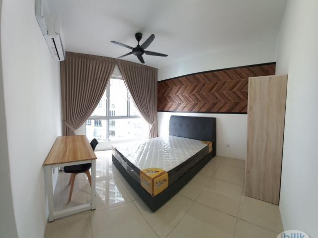MASTER Room at Platinum SPLENDOR, Jalan Semarak KL City Fully Furnished no LRT no MRT no KTM