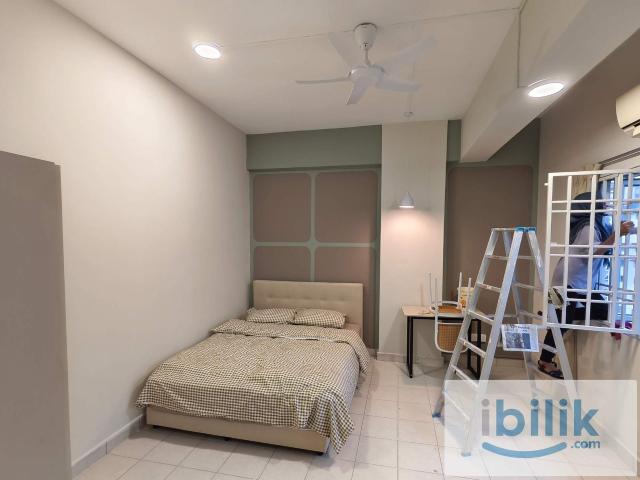 Master Room at Plaza Prima Free WiFi Free Electricity for common area