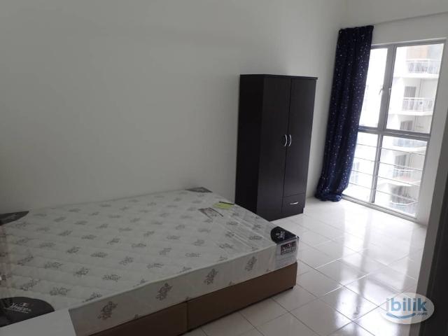 Master Room at Residensi Laguna, Bandar Sunway