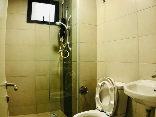 Master Room at Sfera Residence, Puchong