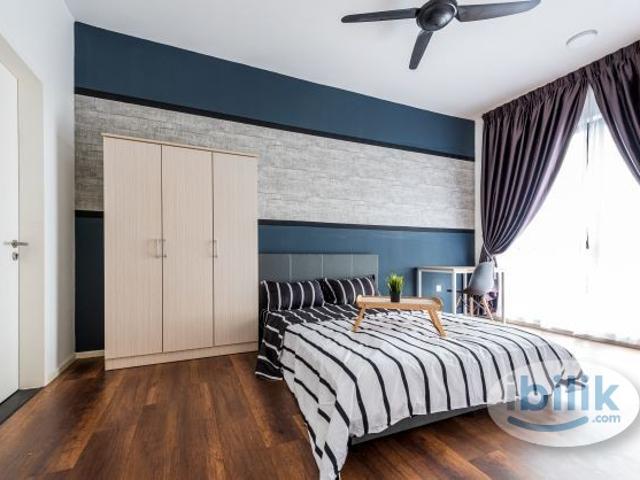 Master Room at SQWhere, Sungai Buloh