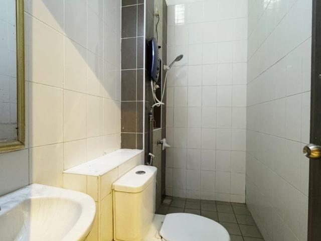 Master Room at SS2, Petaling Jaya, LRT Station 3MinSS2 Square, Sea ParkSS2 Mcd