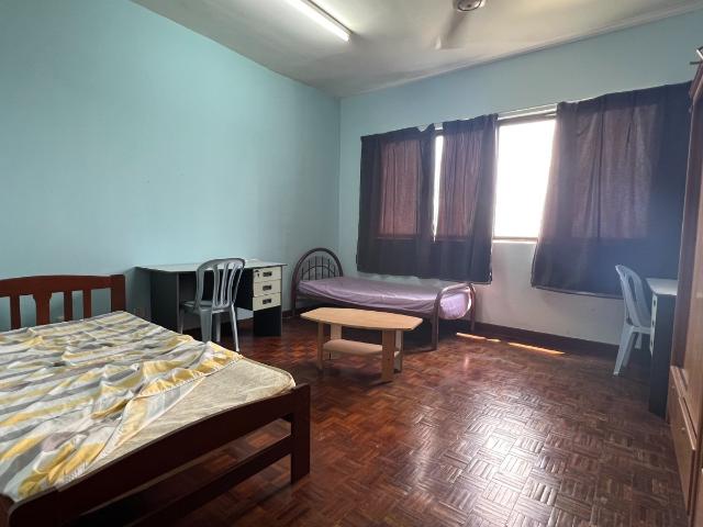 Master Room at Sunway Damansara, Petaling Jaya