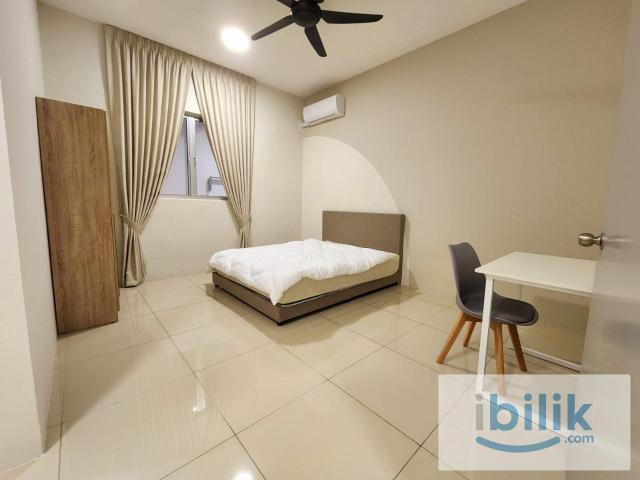 Master room attached private bathroom