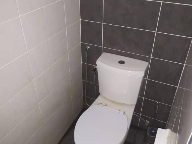 Master room available