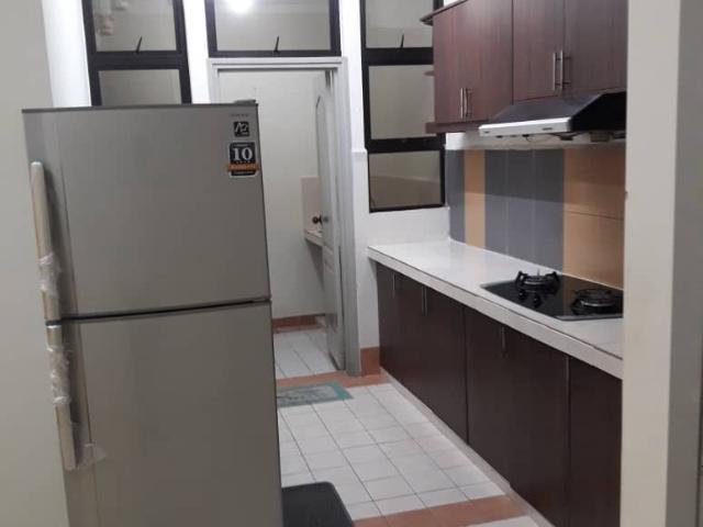master room available at pelangi utama