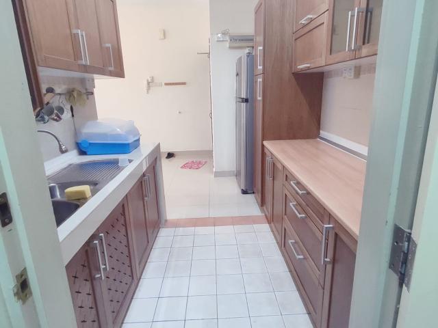 Master room available at pelangi utama