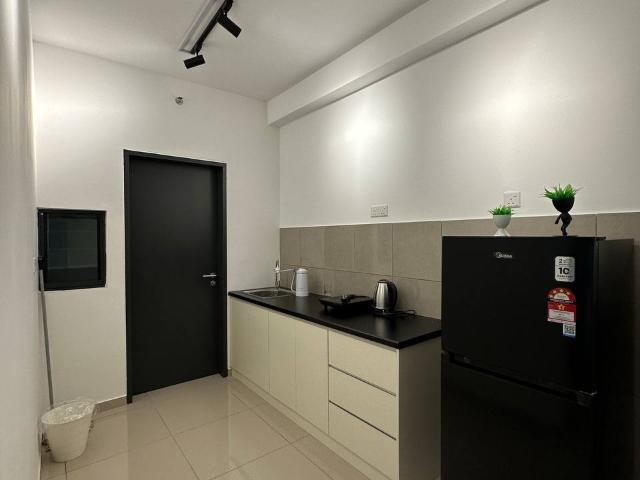 Master Room @ D'Quince Residence, Damansara Perdana, IPC Mall, Ikea, MRT Mutiara Damansara, Kota Damansara