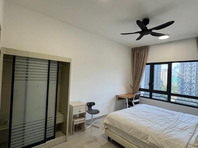 Master Room @ D'Vervain Residence, Damansara Perdana, Menara Gamuda, Empire, The Curve, IPC Ikea Mall, MRT Mutiara