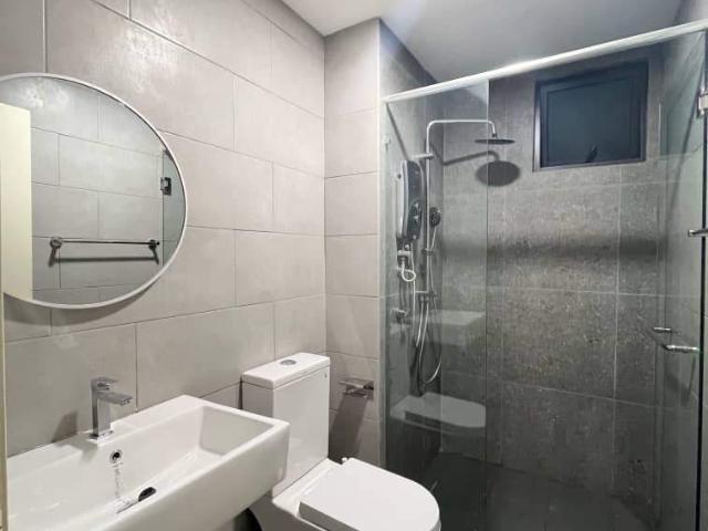 Master Room FEMALE B 20 01 at Meta Residences Putra Permai, Seri Kembangan