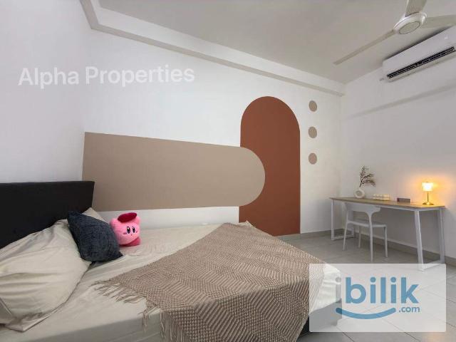 Master Room Female Unit @ netizen mrt btho