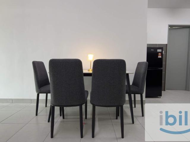 Master Room Female Unit @ netizen mrt btho