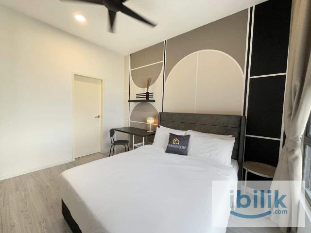 Master Room Female/B 24 3A at Meta Residences Putra Permai, Seri Kembangan