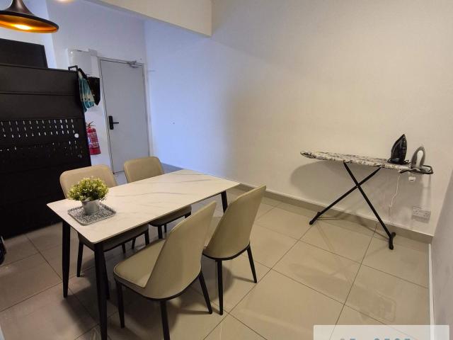 Master room for female @ sepang near klia / klia2