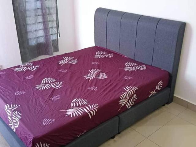 Master Room for Rent with Air Cond at Puchong