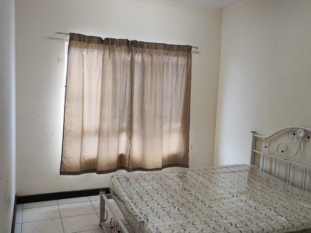 Master room for rent at cova villa, kota damansara
