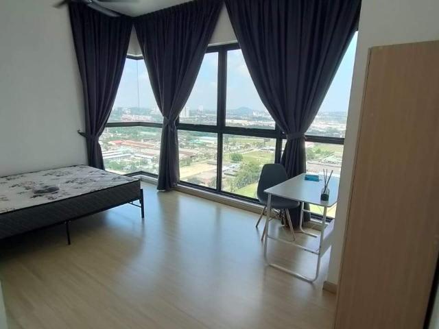 Master Room For Rent at D'Sara Sentral Sungai Buloh