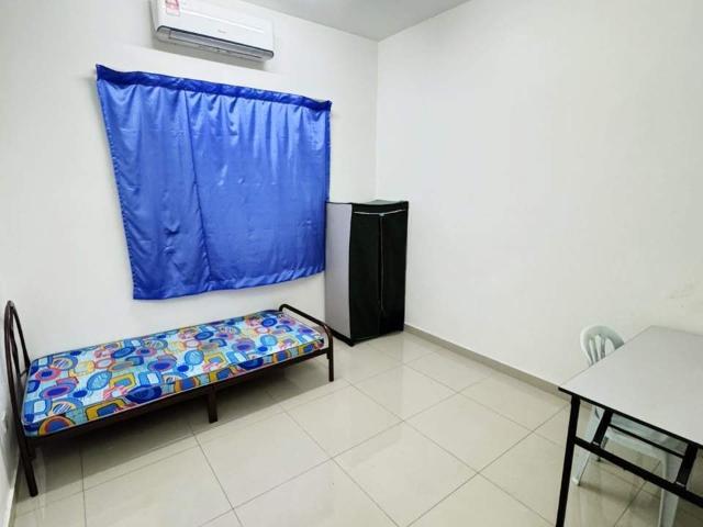 ️Master Room For Rent At Setia Alam️NearbySetia City Mall,Top Glove,Kossan Tower,Sunsuria Forum