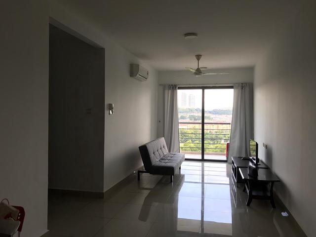Master room for rent Female unit