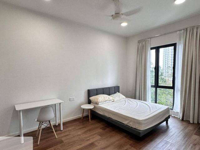 Master Room for Rent @ Suasana, Utropolis Batu Kawan Brand New Furniture!