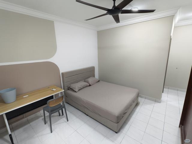 Master Room Full Funrish at Puncak Seri Kelana Ara Damansara Free WiFi Walking to LRTLimited offer