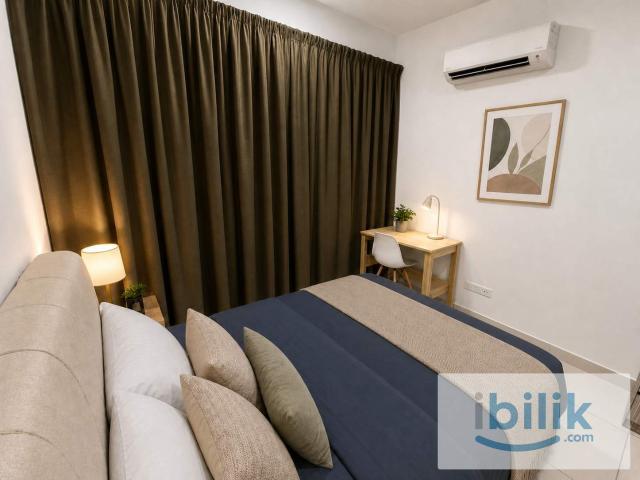 Master Room in Astetica Residences, Seri Kembangan, Klang Valley near The Mines Shopping Mall