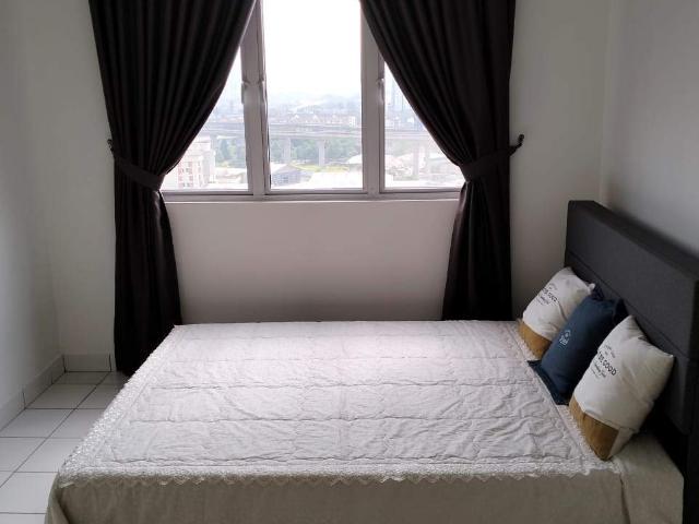 Master Room in Clean & Friendly Unit at Lily Apartment, Kuchai Lama, Kuala Lumpur