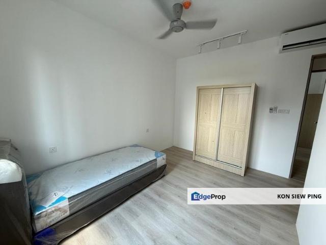 Master Room Kenny Hill Residence 2 Apartment For Rent Located at Kenny Hill, opposite Swinburne