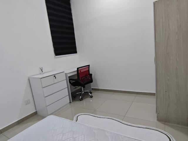 Master room n 2 other room at Parkland residence @ Kajang 2