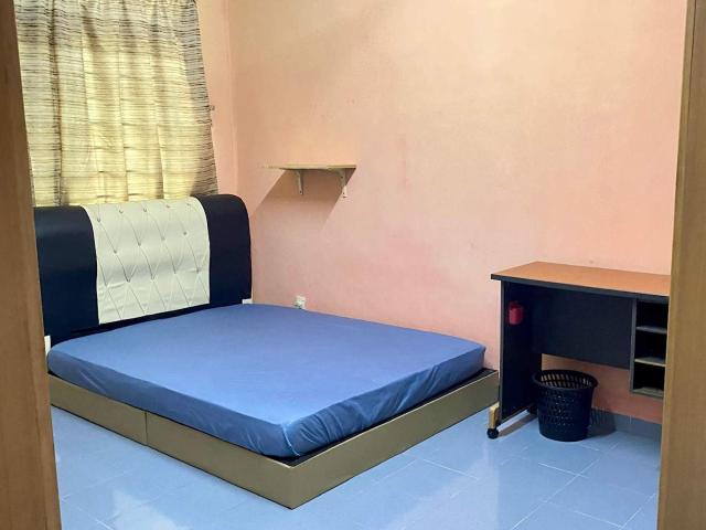 Master room near to lrt