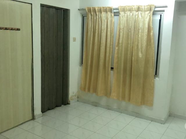 Master Room Pandan Indah Granduer Tower