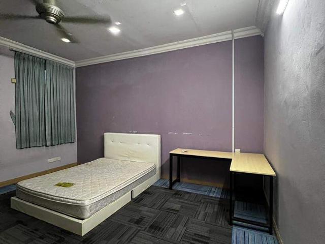 Master Room @Puchong, Limited 1 only
