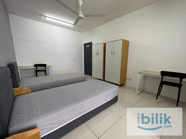 Master Room @ PV20 – Private Bath, Free WiFi, Near TARUMT/ UNIKL/ HKL/ PV128/ DUKE/ KLCC!