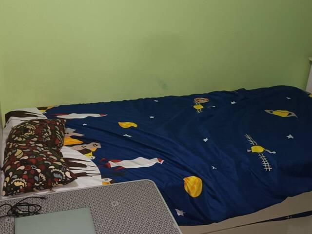 Master room rent near bukitgombak