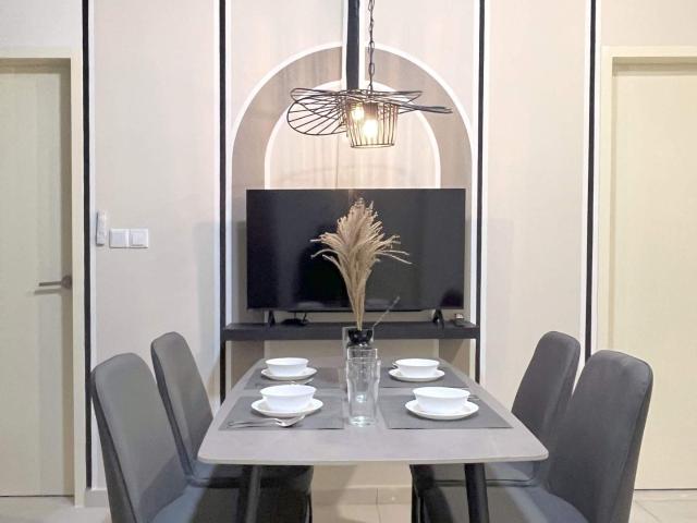 Masterbed meta residence seri kembangan