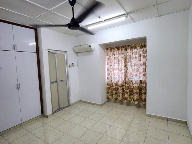 Masterbedroom