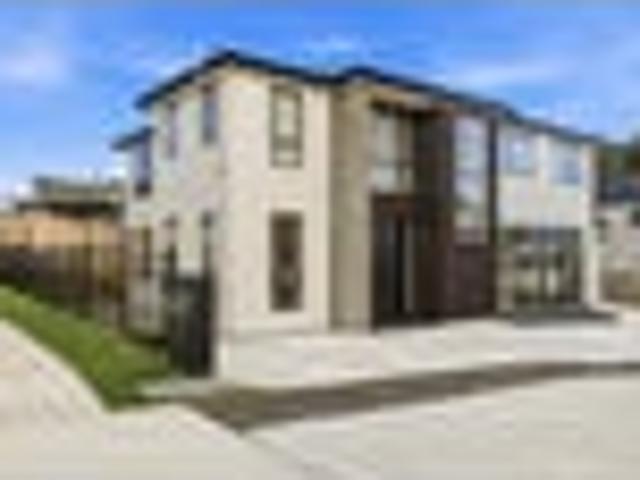 MASTERBUILT LUXURY MANSION 8 BEDS/6.5 BATHS