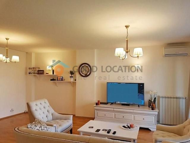 Masterfully designed apartment next to the American International School of Bucharest A0082PI2