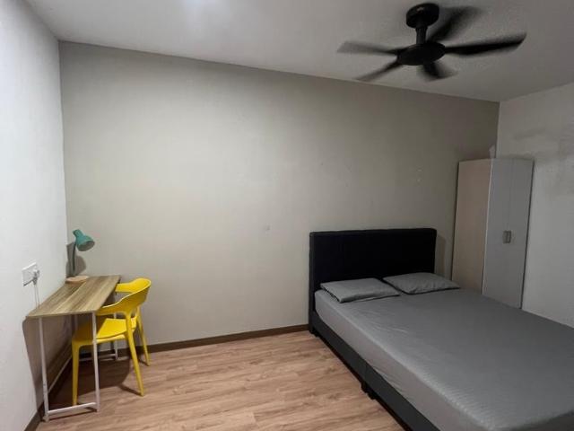 MASTEROOM@ SENTUL 3 min to MRT Kentonmen ️Private bathroom Immediate move in