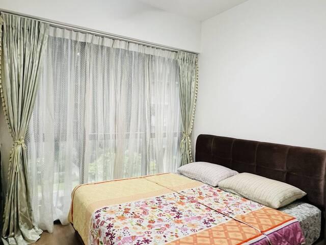 Masterroom at Condo near Punggol