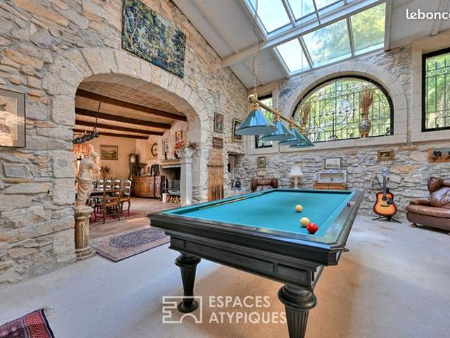 Mas 10 pièces 442 m²