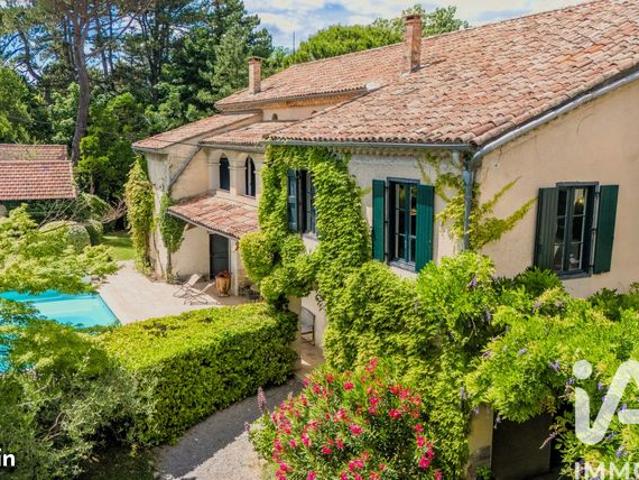 Mas 10 pièces 420 m²