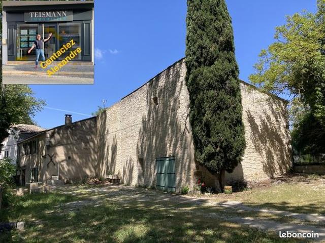 Mas 117 m² avec remise et garage sur 1900 m²