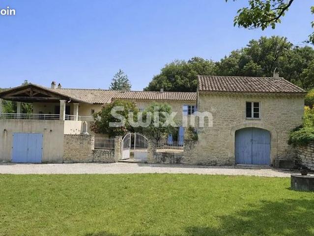 Mas 11 pièces 290 m²