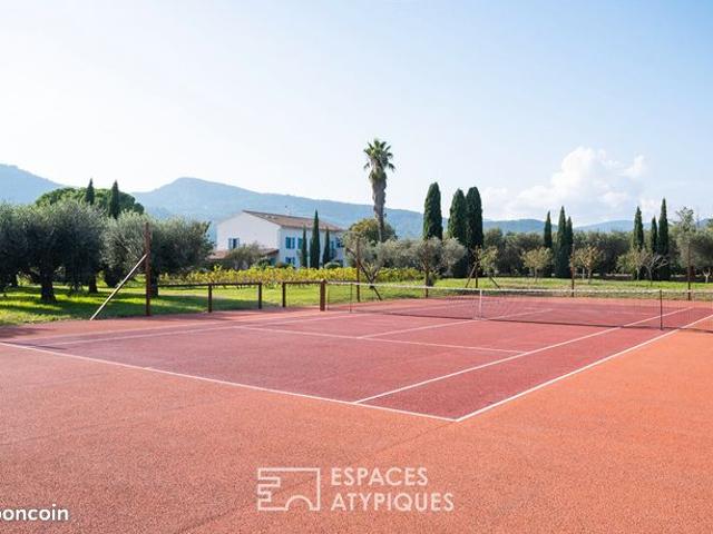 Mas 11 pièces 430 m²
