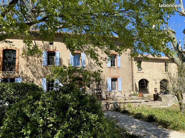 Mas 13 pièces 350 m²