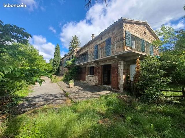 Mas 14 pièces 291 m²