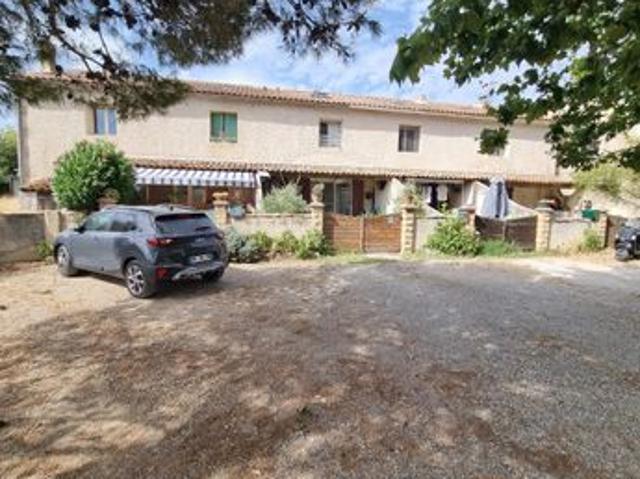 Mas 1 pièce 998 m²