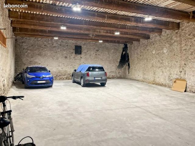 Mas 1 pièce 360 m²