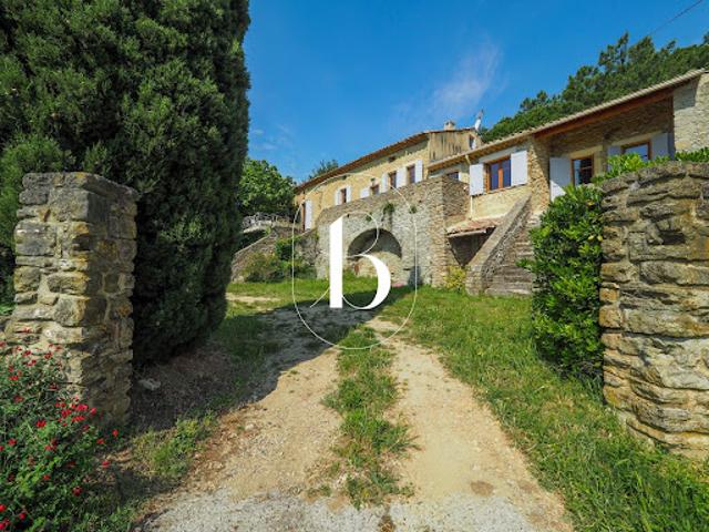 Maison avec piscine et terrasse